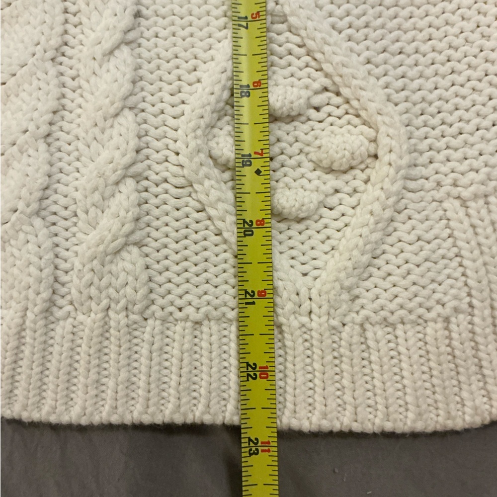 Knitted & Knotted Women’s Ivory Classic Elegant Sweater Size Small - Picture 7 of 14